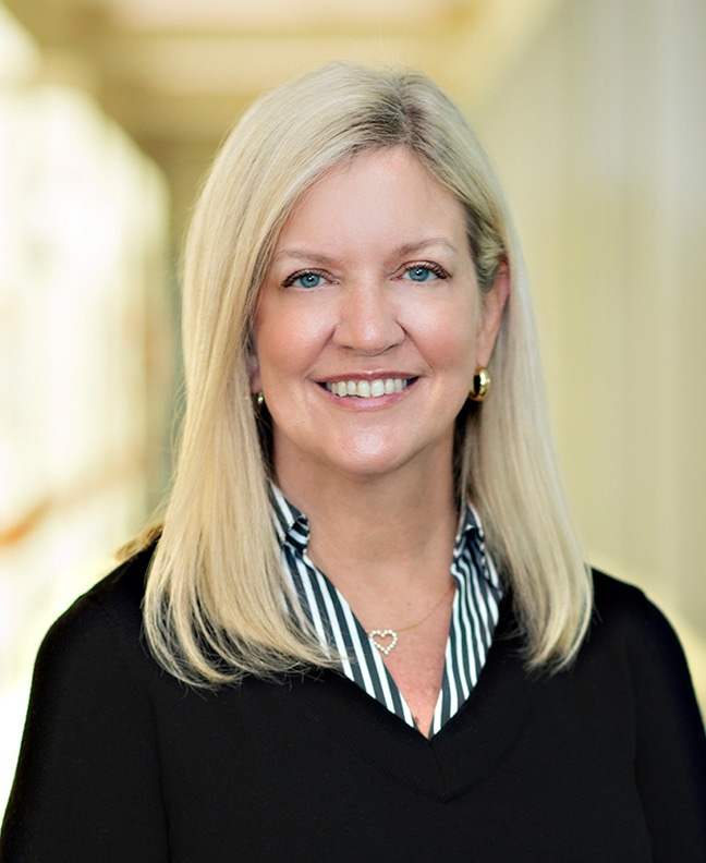 Portrait of Kat Carpenter, CCRN, FNP-C, nurse practitioner at Oracle Heart and Vascular