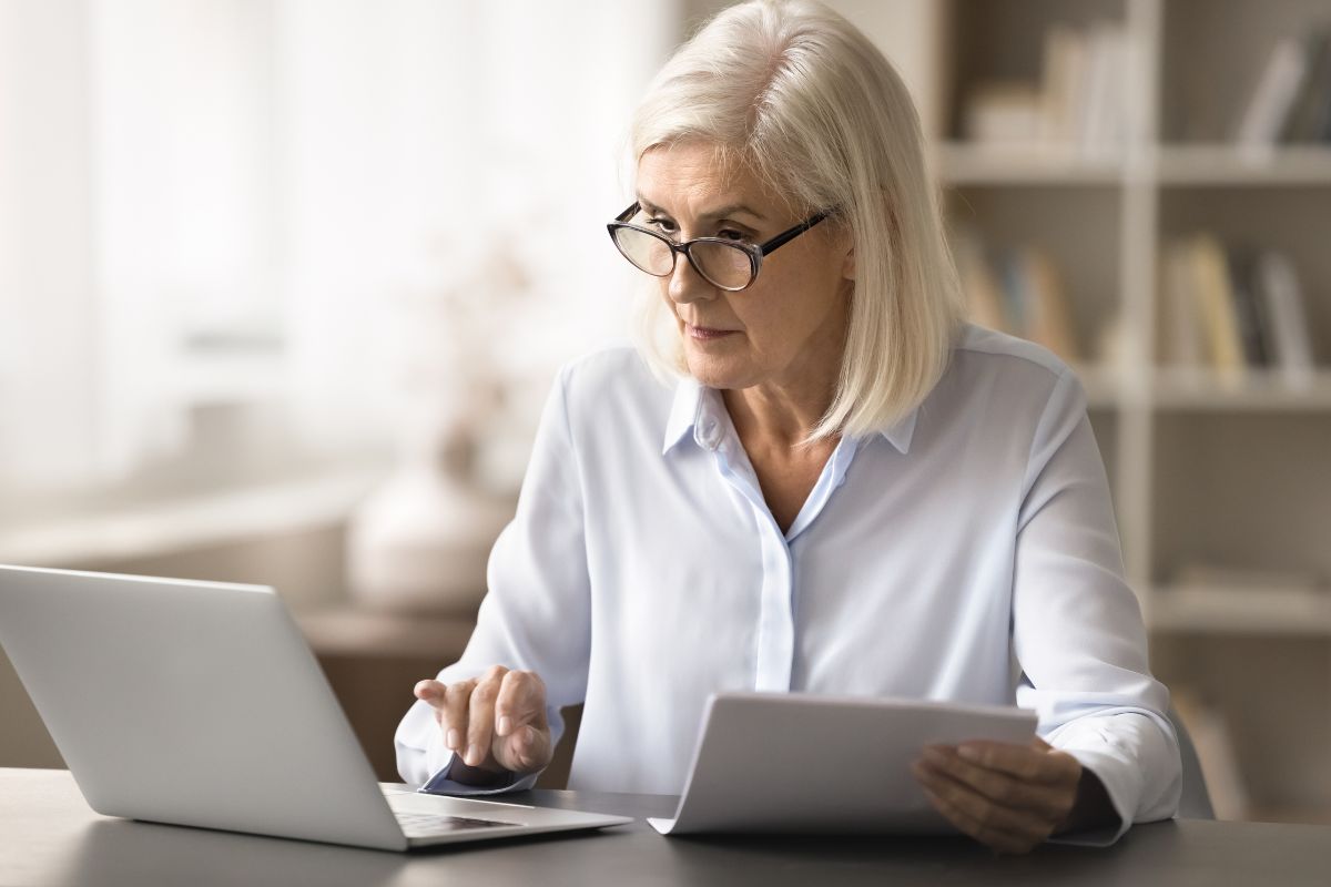 older-patient-completing-forms-online